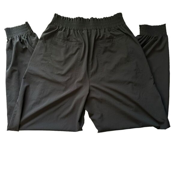 Athleta lightweight High Rise smocked Waist cuffs black jogger pants sz 4 - Picture 3 of 7
